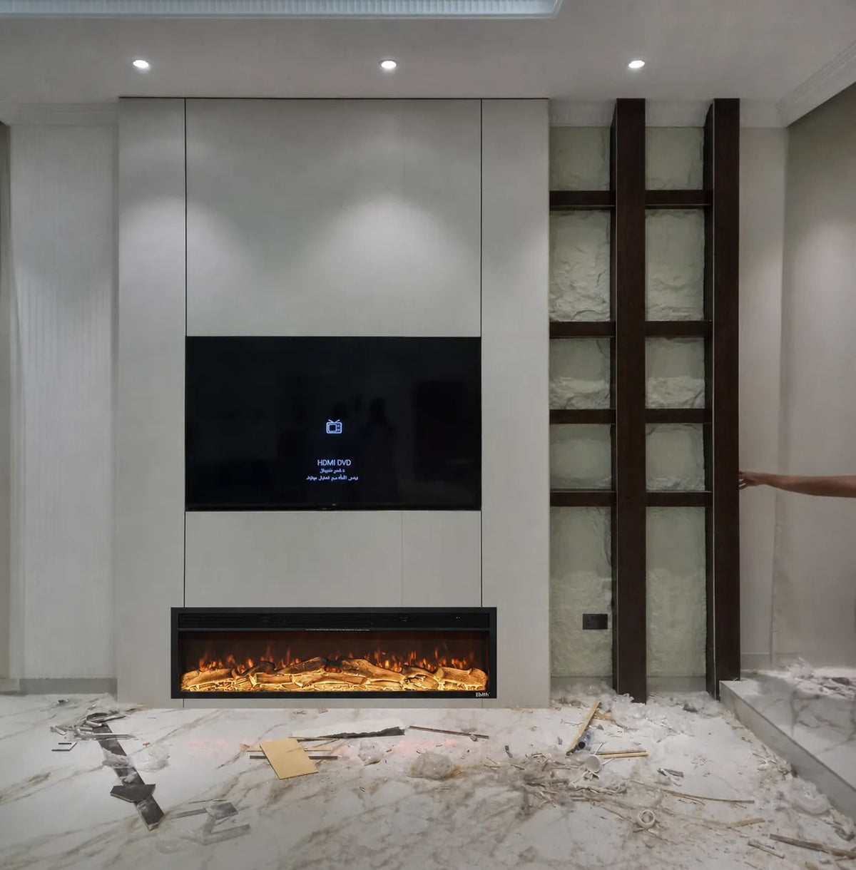 Electric Fireplace with Heat vs Without Heat: Which Is Better for Saudi Arabia?